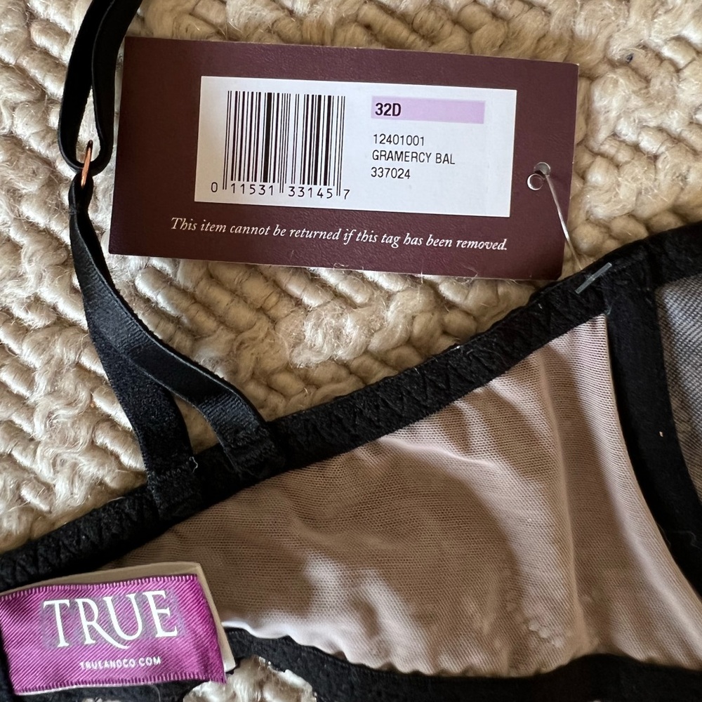 NWT True & Co Gramercy Balconette - 32D - Picture 10 of 11